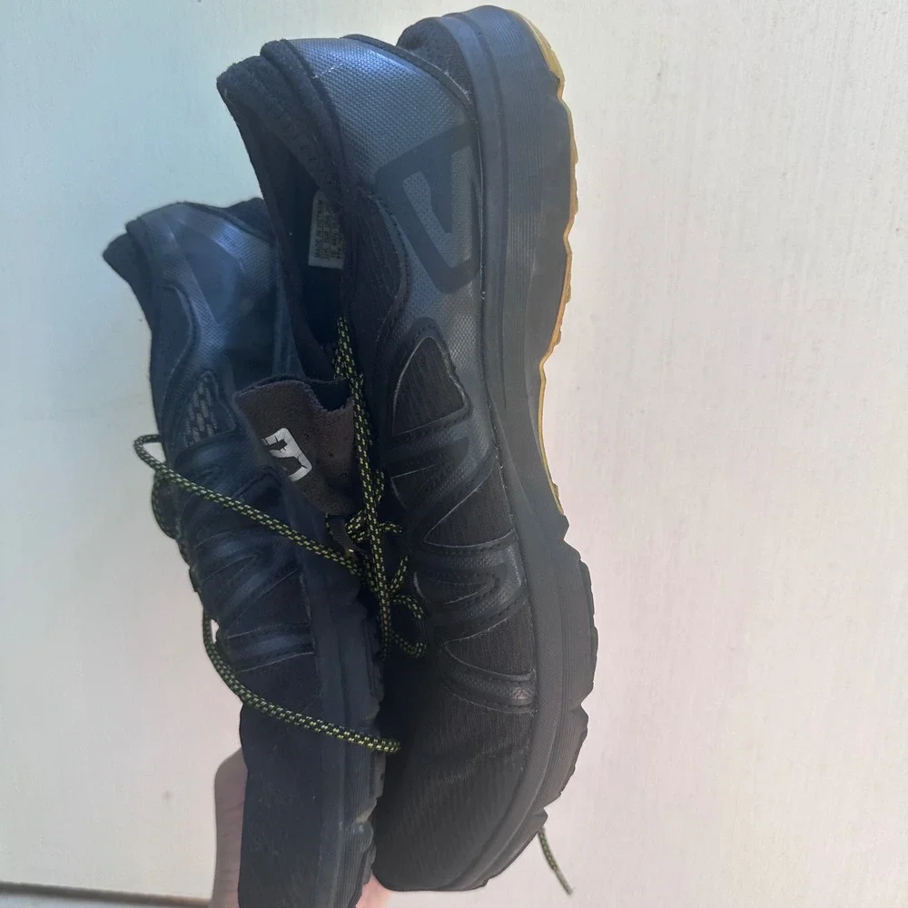 Salomon Trail Running Shoes Mens 10.5 Black